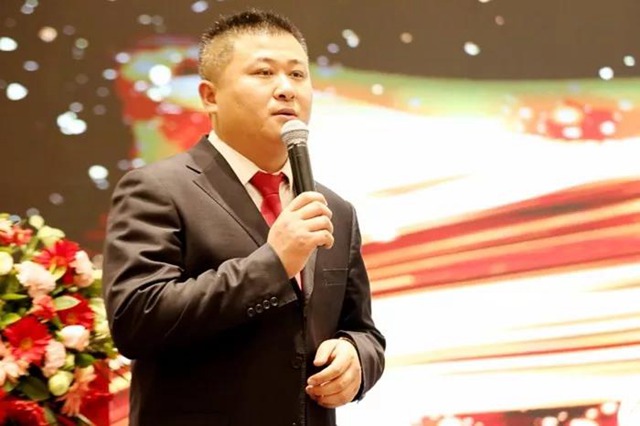 魯西戰(zhàn)區(qū)司令楊雷發(fā)言.jpg